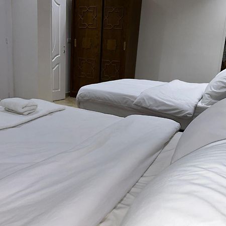 Full Pyramids View Apartment With Balcony For 8 P Kafret el-Gabal Εξωτερικό φωτογραφία