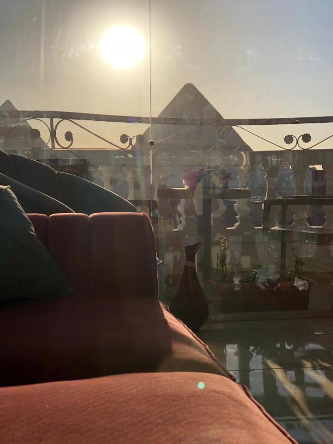Full Pyramids View Apartment With Balcony For 8 P Kafret el-Gabal Εξωτερικό φωτογραφία