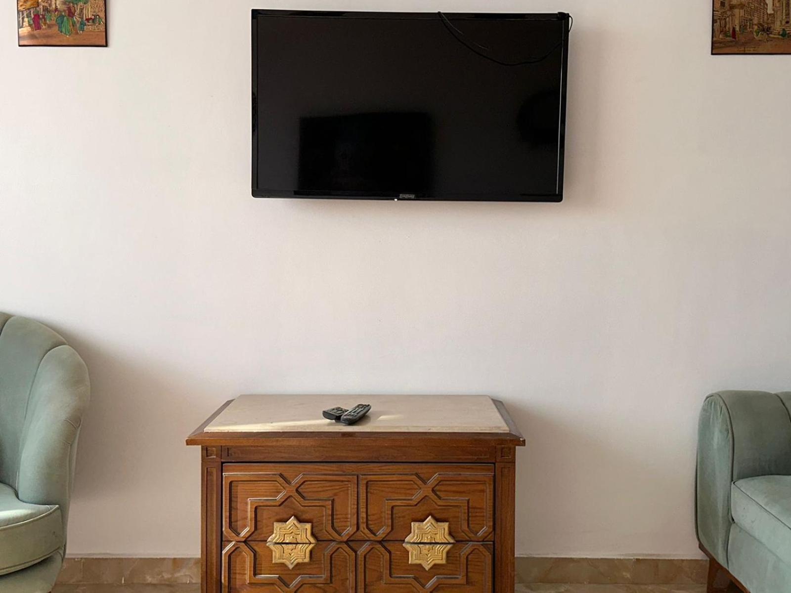 Full Pyramids View Apartment With Balcony For 8 P Kafret el-Gabal Εξωτερικό φωτογραφία