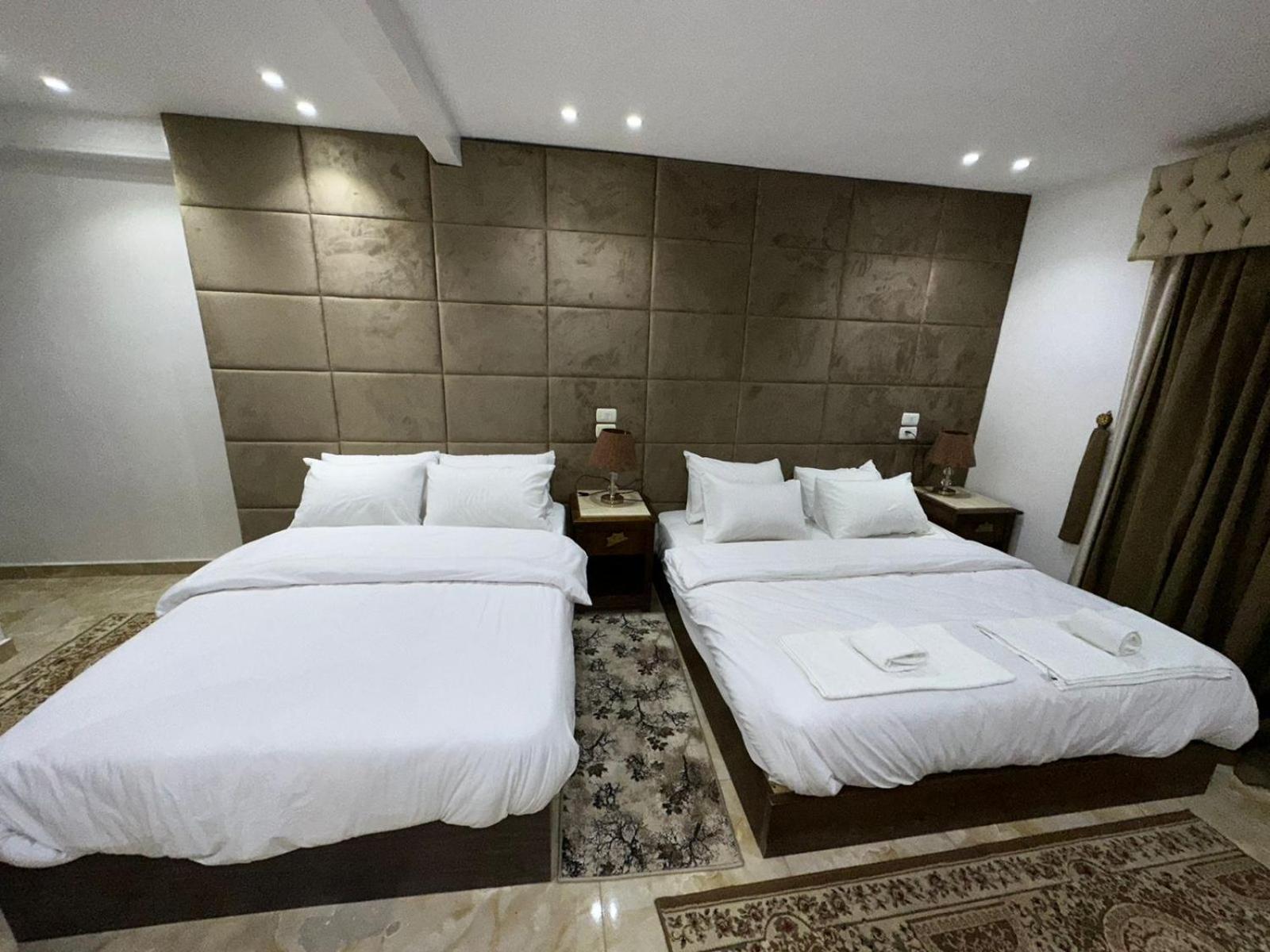 Full Pyramids View Apartment With Balcony For 8 P Kafret el-Gabal Εξωτερικό φωτογραφία